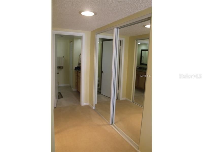 Active With Contract: $4,500 (2 beds, 2 baths, 1394 Square Feet)