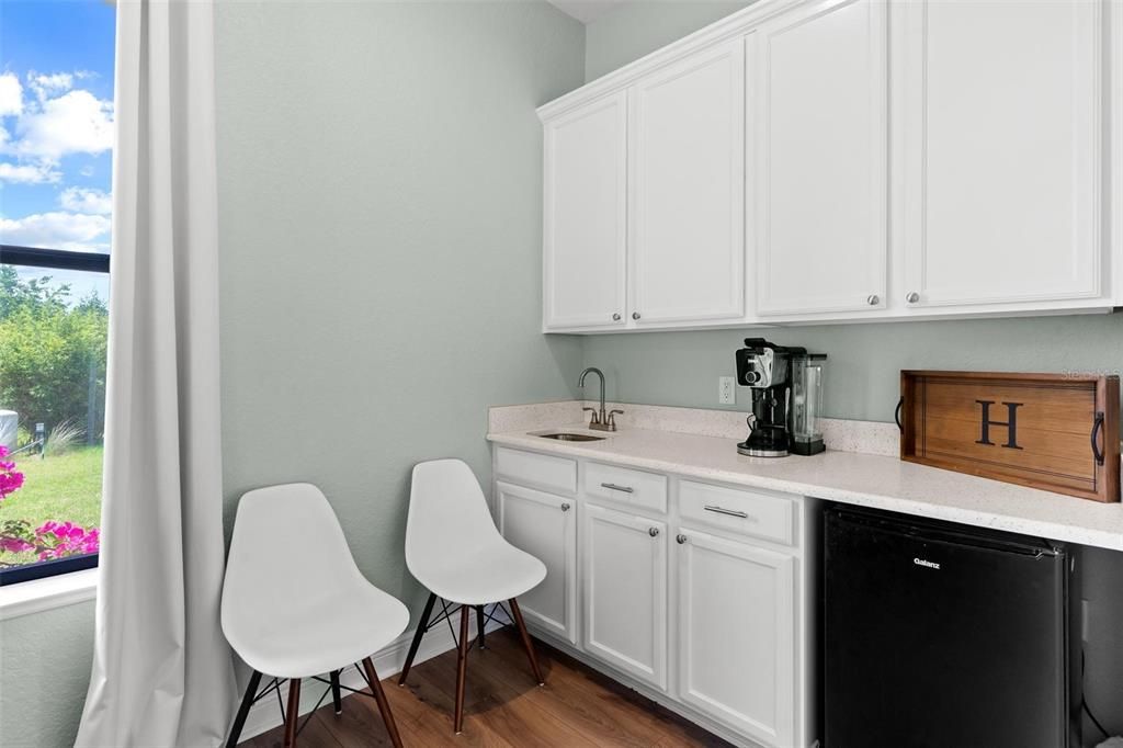 Bonus Room with Wet Bar