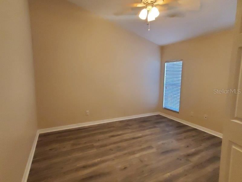 Recently Rented: $2,550 (3 beds, 2 baths, 2131 Square Feet)