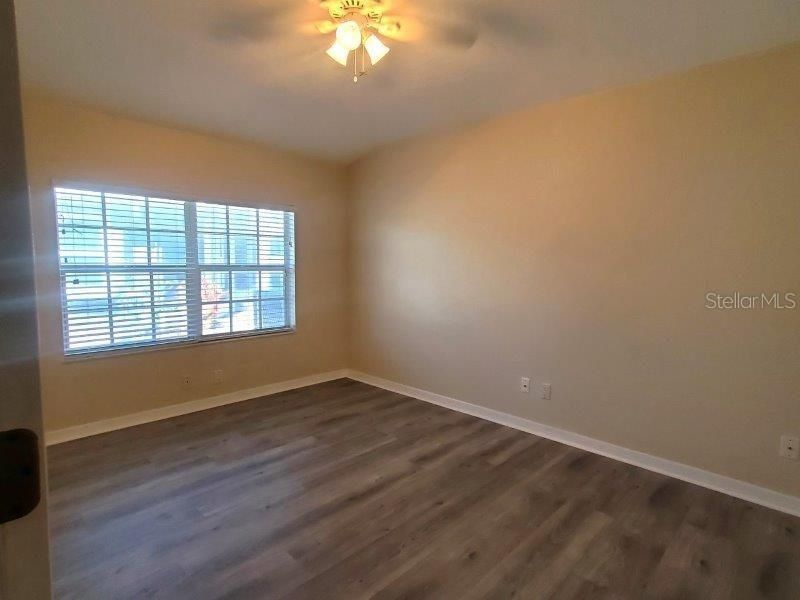 Recently Rented: $2,550 (3 beds, 2 baths, 2131 Square Feet)