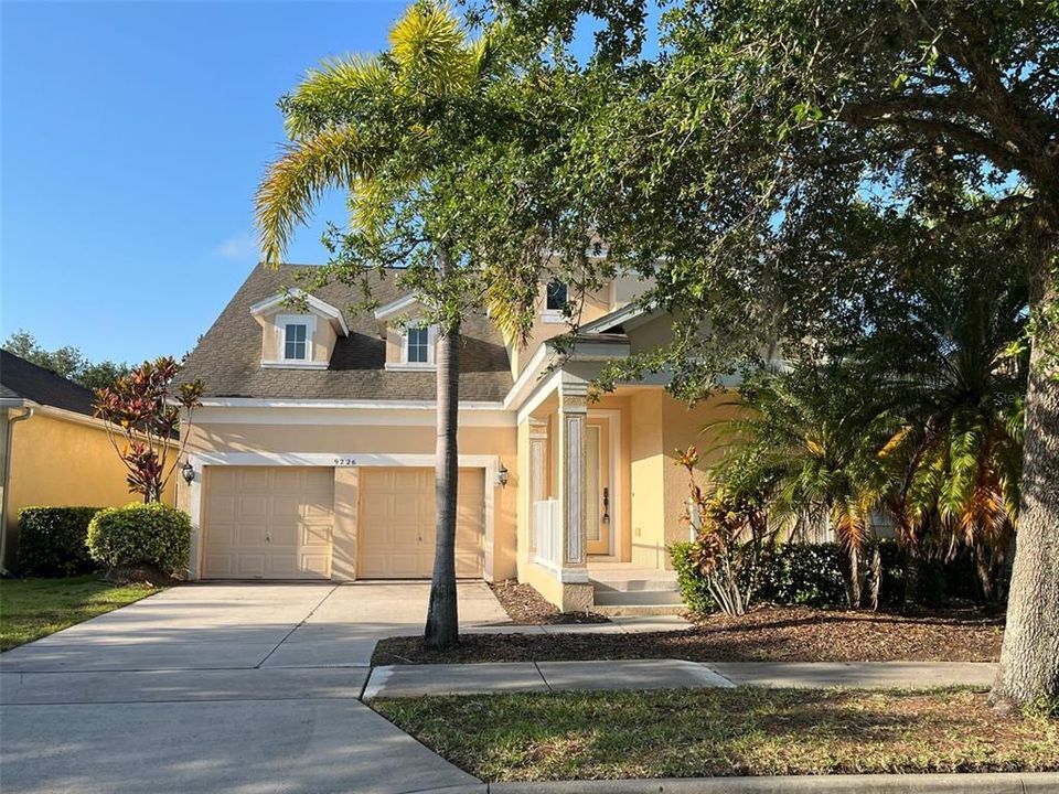 Active With Contract: $3,180 (4 beds, 2 baths, 2422 Square Feet)