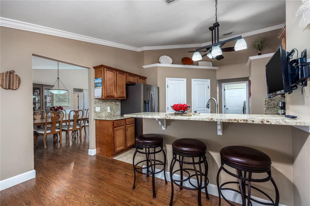 Recently Sold: $333,500 (3 beds, 2 baths, 1639 Square Feet)