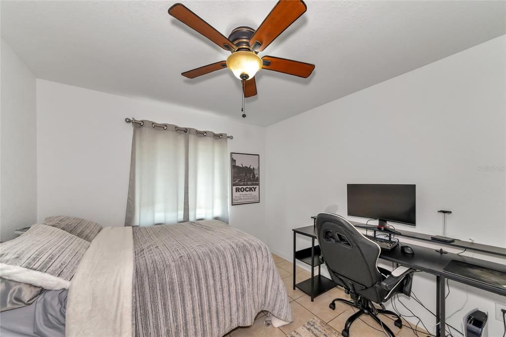For Sale: $329,900 (3 beds, 2 baths, 1367 Square Feet)