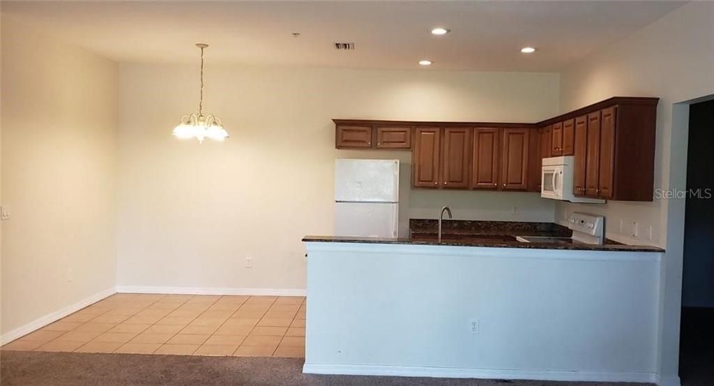 Active With Contract: $1,750 (3 beds, 2 baths, 1260 Square Feet)