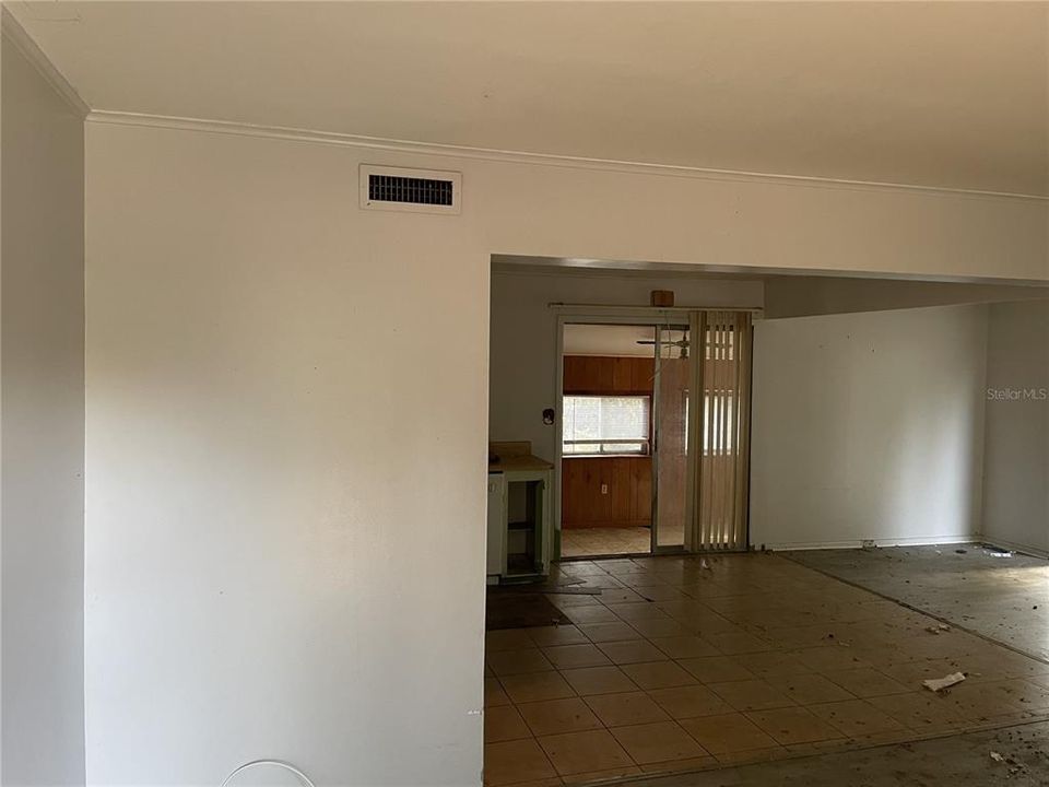 En Venta: $164,999 (3 camas, 2 baños, 1012 Pies cuadrados)