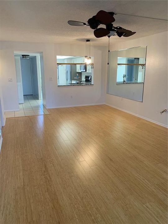 For Rent: $2,000 (2 beds, 2 baths, 1160 Square Feet)