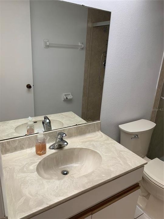 For Rent: $2,000 (2 beds, 2 baths, 1160 Square Feet)