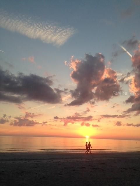 YOU WILL SEE SOME OF THE MOST BEAUTIFUL SUNSETS IN YOUR LIFE AT WHITNEY BEACH