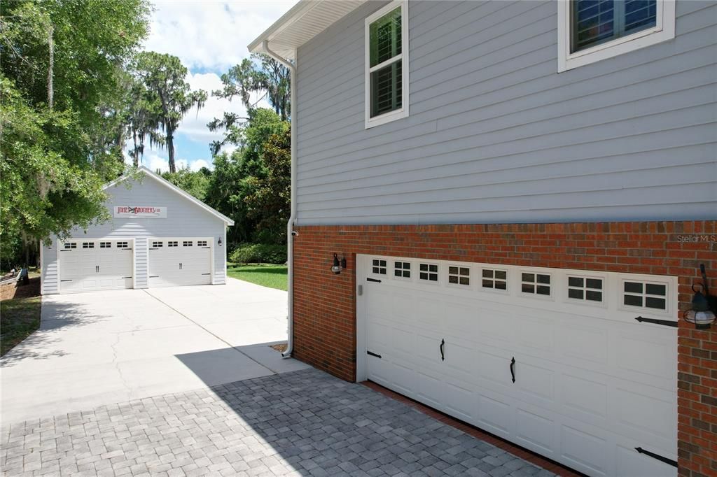 Side entry garage