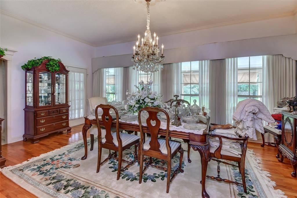 Dining Room Area