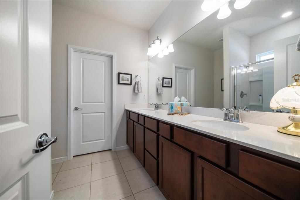 For Sale: $415,000 (3 beds, 2 baths, 1428 Square Feet)
