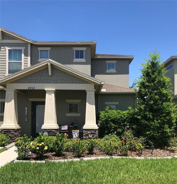 Recently Rented: $2,700 (3 beds, 2 baths, 1757 Square Feet)