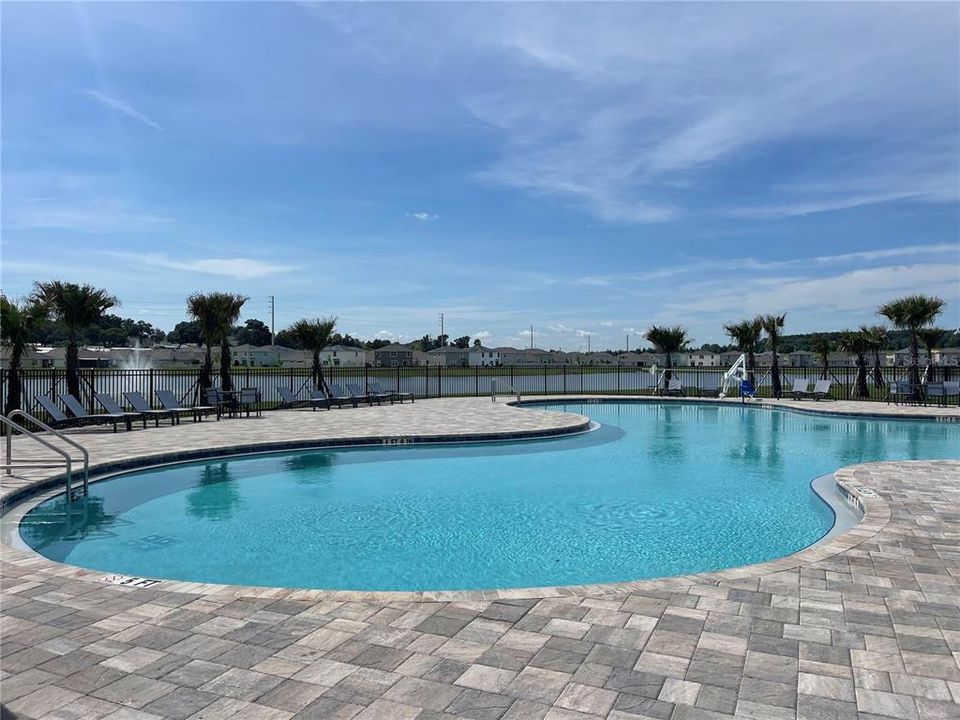 Active With Contract: $2,400 (4 beds, 2 baths, 2043 Square Feet)