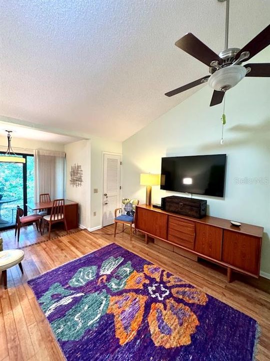 Recently Rented: $1,750 (1 beds, 1 baths, 666 Square Feet)