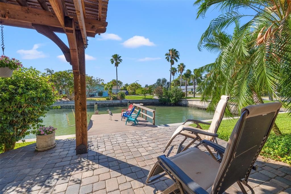 Recently Sold: $1,669,000 (3 beds, 2 baths, 2004 Square Feet)