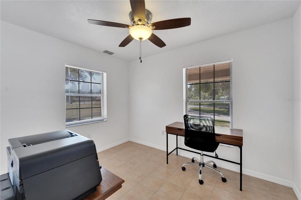 Active With Contract: $365,000 (4 beds, 3 baths, 1952 Square Feet)