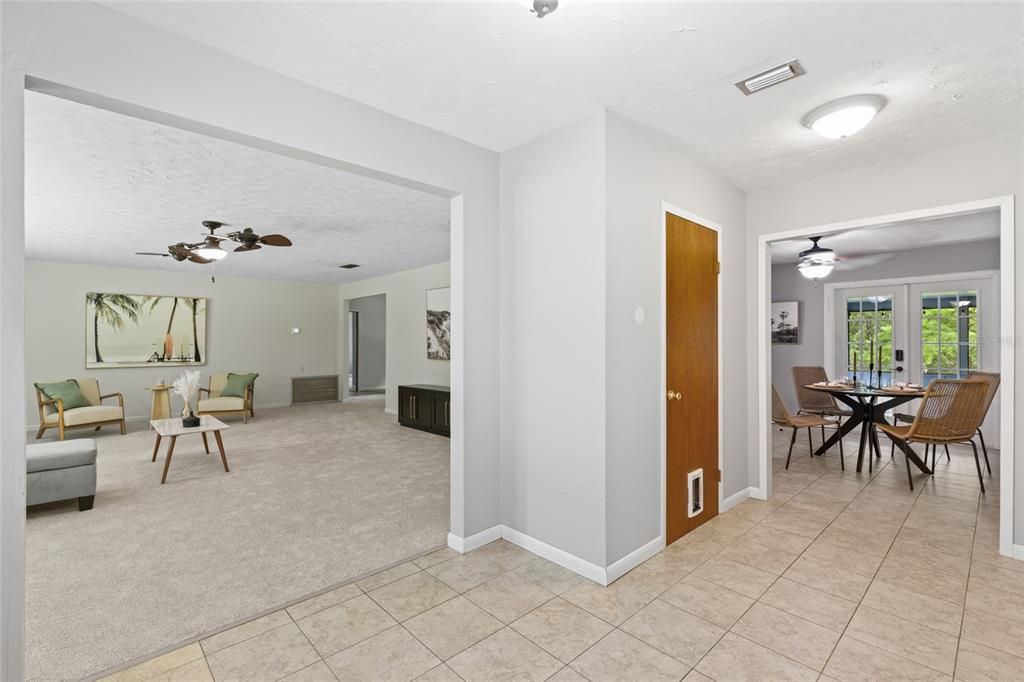 Active With Contract: $374,900 (3 beds, 2 baths, 2020 Square Feet)