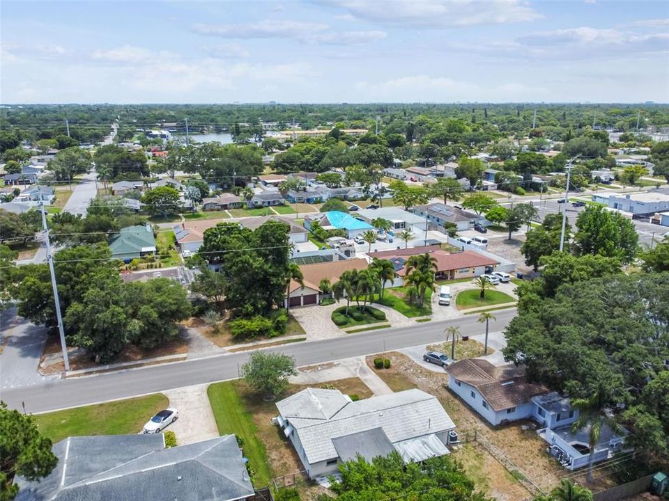 For Sale: $829,000 (3 beds, 3 baths, 2316 Square Feet)