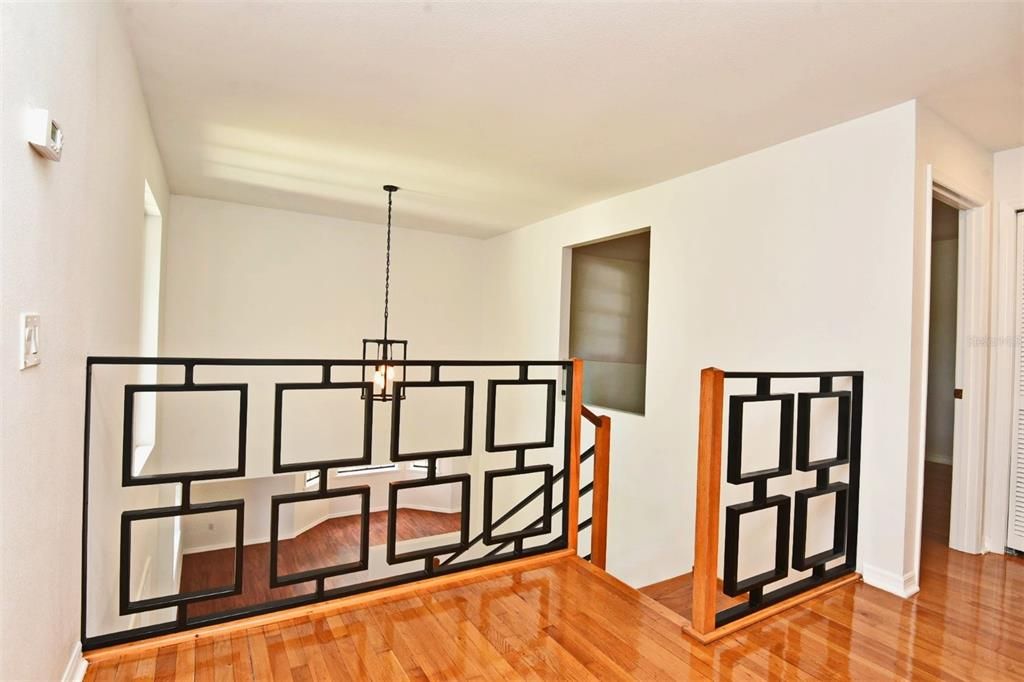 Active With Contract: $2,950 (3 beds, 2 baths, 2743 Square Feet)