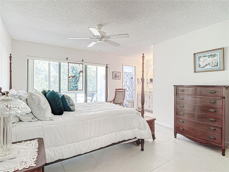 For Sale: $339,000 (3 beds, 2 baths, 1749 Square Feet)