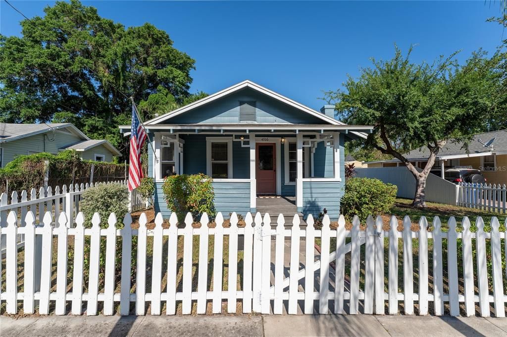 Recently Sold: $399,000 (3 beds, 2 baths, 1344 Square Feet)