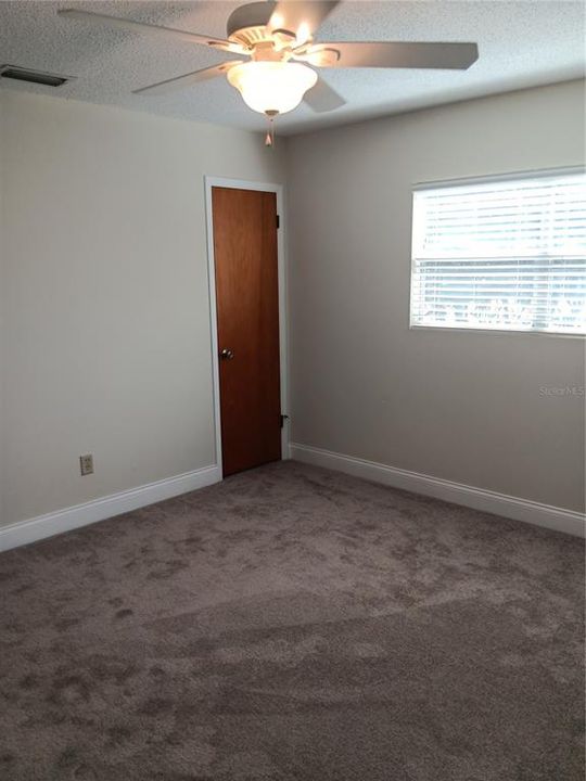 Recently Rented: $2,150 (3 beds, 2 baths, 2132 Square Feet)