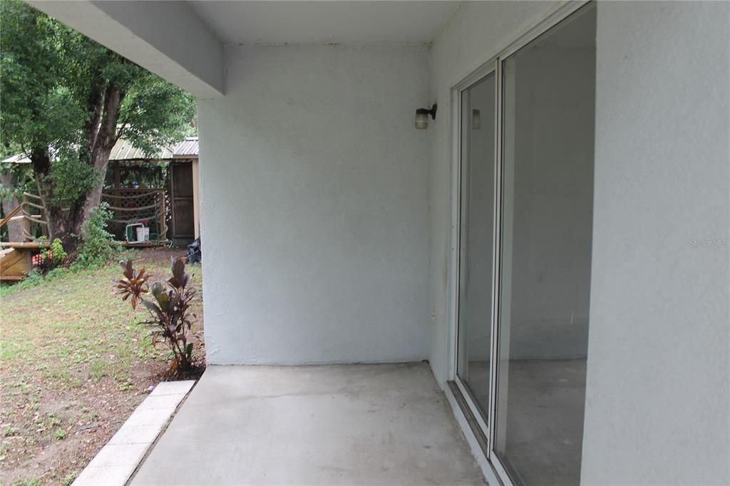 For Sale: $255,500 (3 beds, 2 baths, 1293 Square Feet)