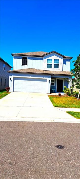 Active With Contract: $2,700 (4 beds, 2 baths, 1942 Square Feet)