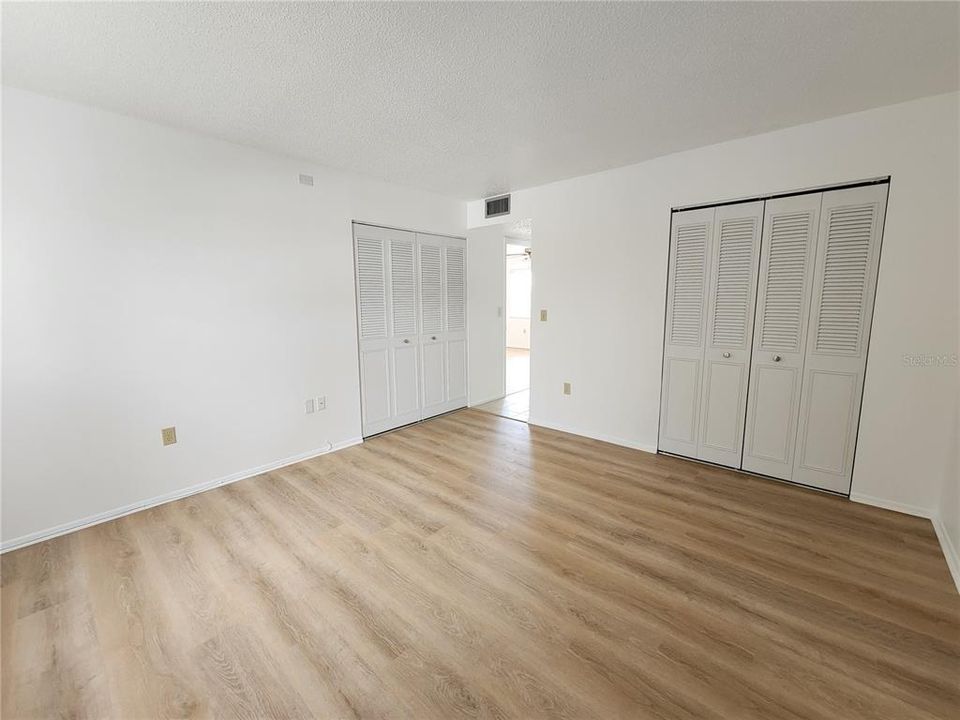 For Rent: $2,000 (2 beds, 2 baths, 840 Square Feet)