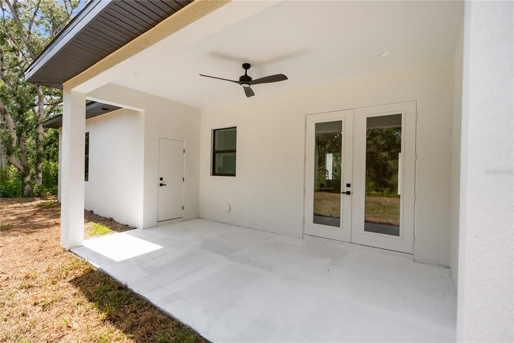 Active With Contract: $379,000 (3 beds, 2 baths, 1500 Square Feet)