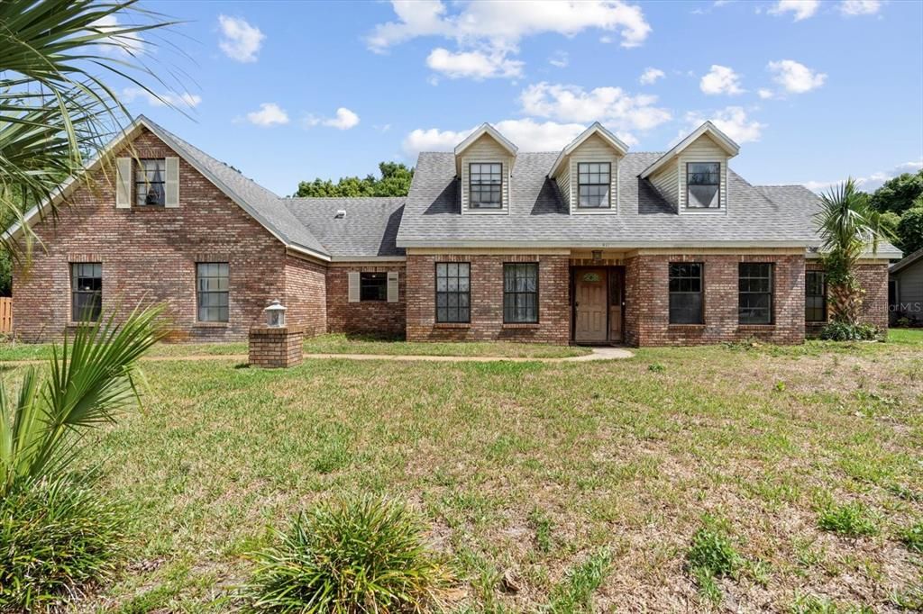 For Sale: $500,000 (3 beds, 2 baths, 2962 Square Feet)