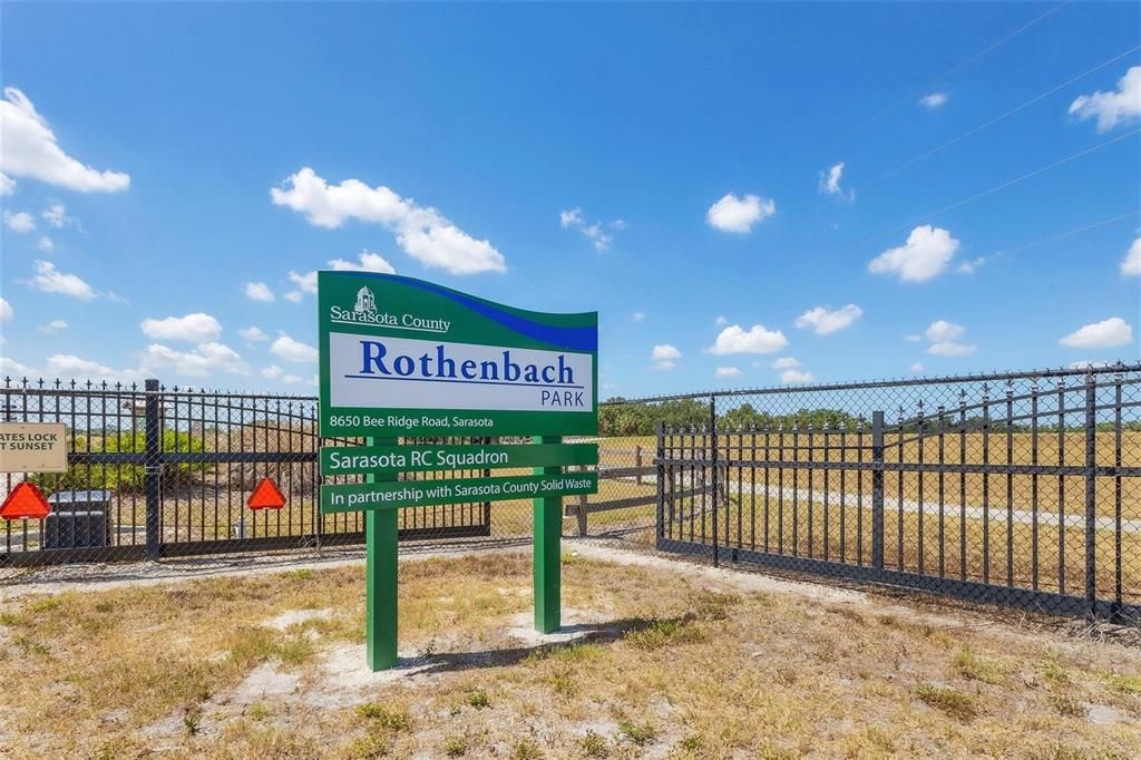 Rothenbach Park has about 5 miles of paved trails amid ponds and wetlands, plus 2 playgrounds and a pavilion for picnics.