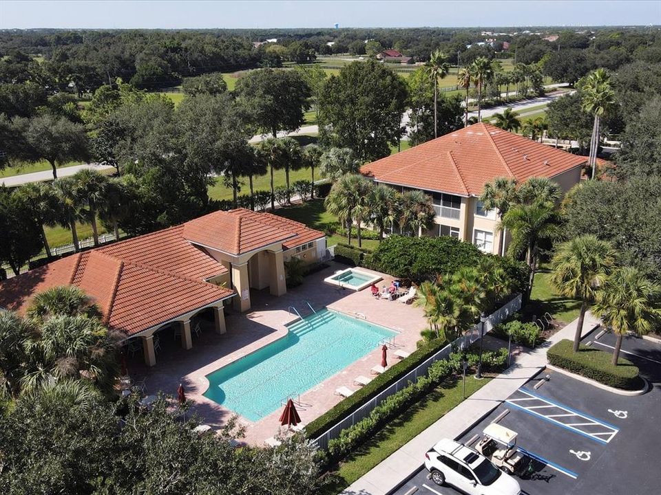 Community Pool, Spa & Clubhouse