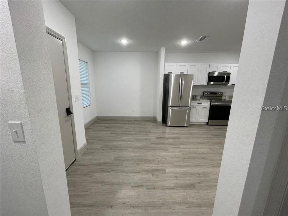 For Rent: $1,550 (3 beds, 2 baths, 1134 Square Feet)