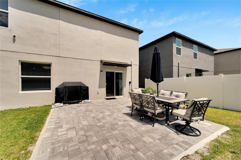 Active With Contract: $384,900 (4 beds, 2 baths, 1914 Square Feet)
