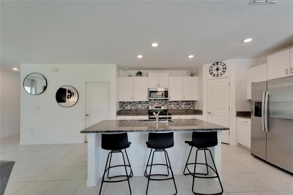 Active With Contract: $384,900 (4 beds, 2 baths, 1914 Square Feet)
