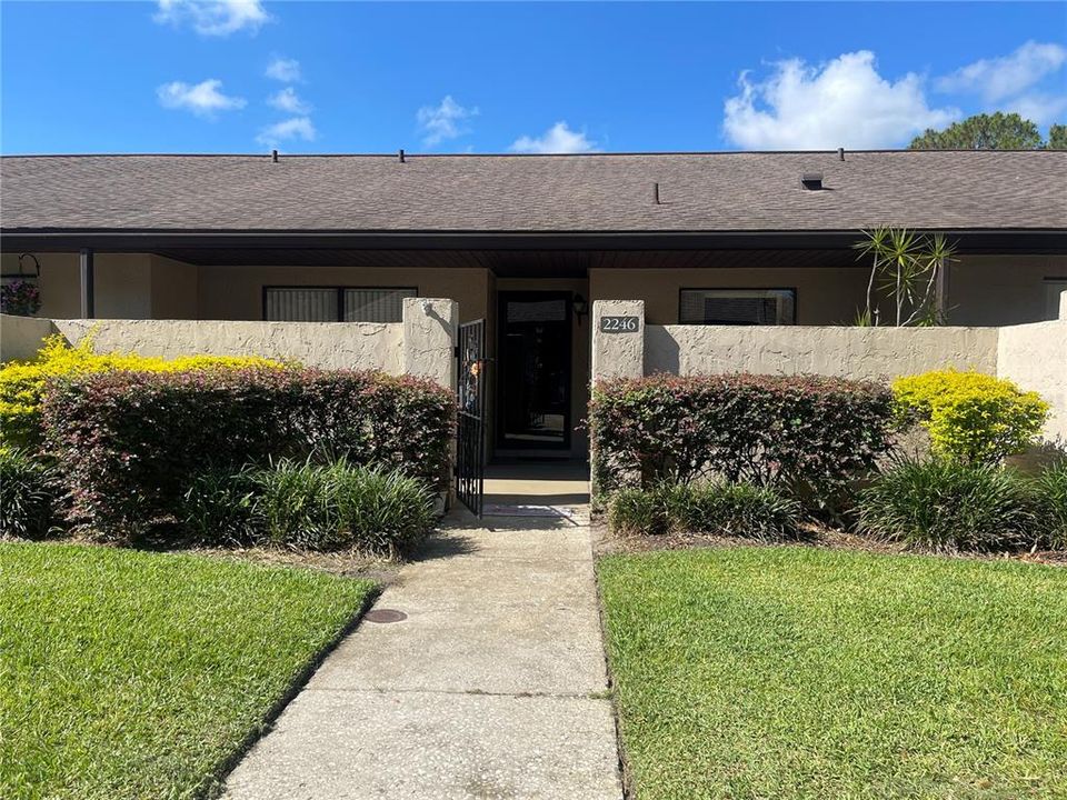 Recently Sold: $240,000 (2 beds, 2 baths, 1164 Square Feet)