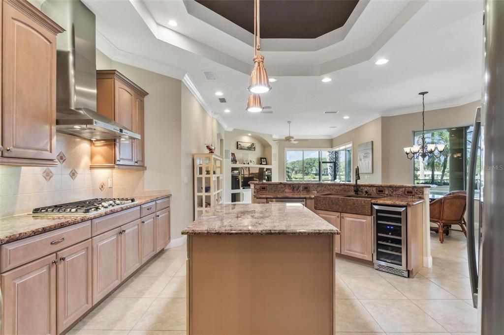 Active With Contract: $1,995,000 (4 beds, 4 baths, 3974 Square Feet)