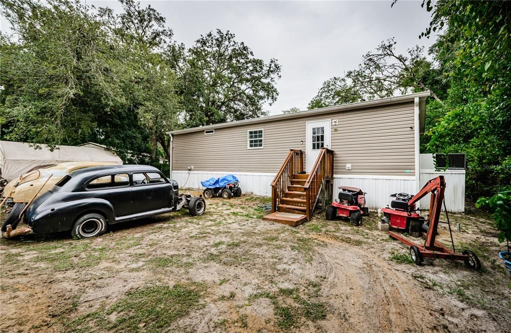 For Sale: $219,000 (3 beds, 2 baths, 1188 Square Feet)