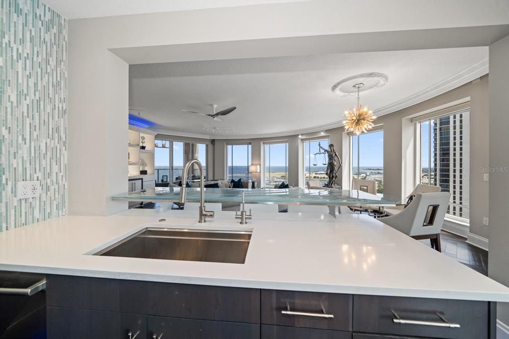 For Sale: $6,995,000 (4 beds, 5 baths, 4960 Square Feet)