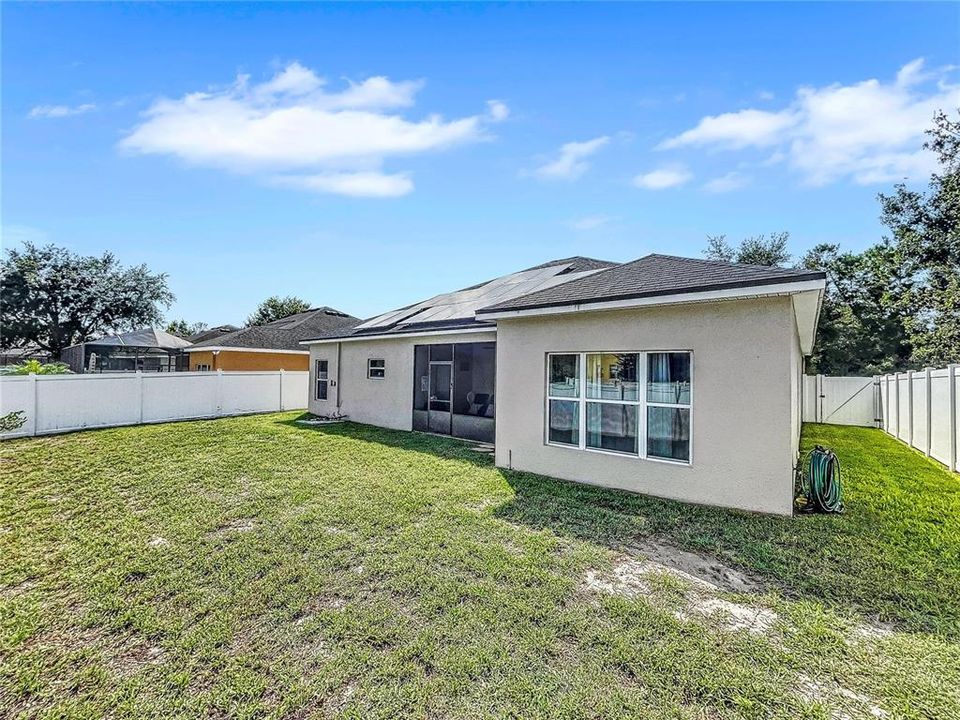 Active With Contract: $499,900 (4 beds, 3 baths, 2276 Square Feet)