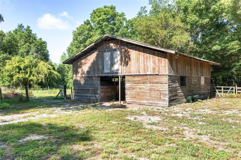 For Sale: $269,000 (3 beds, 2 baths, 1440 Square Feet)