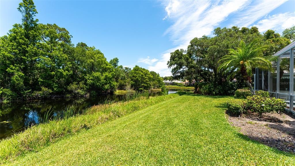 Active With Contract: $749,000 (4 beds, 3 baths, 2976 Square Feet)