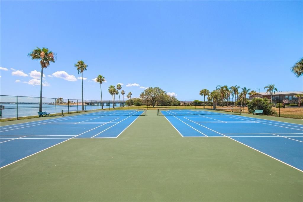 Waterfront tennis and pickle ball courts.