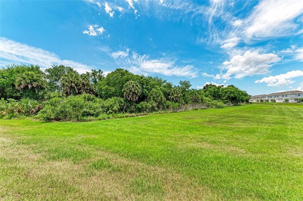 Active With Contract: $399,500 (3 beds, 2 baths, 1555 Square Feet)