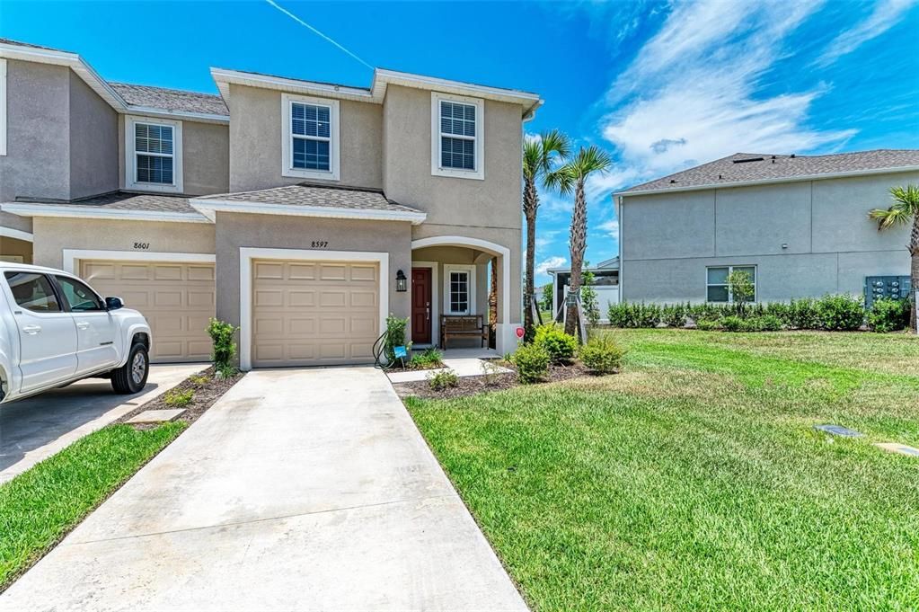 Recently Sold: $399,500 (3 beds, 2 baths, 1555 Square Feet)