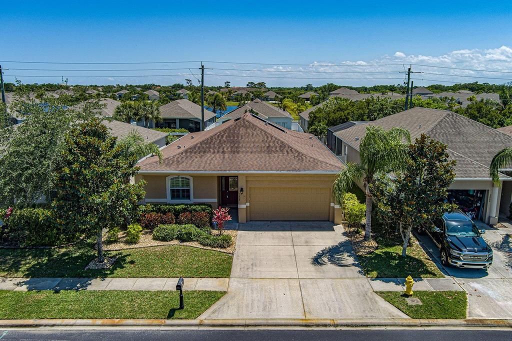 For Sale: $450,000 (3 beds, 2 baths, 1731 Square Feet)