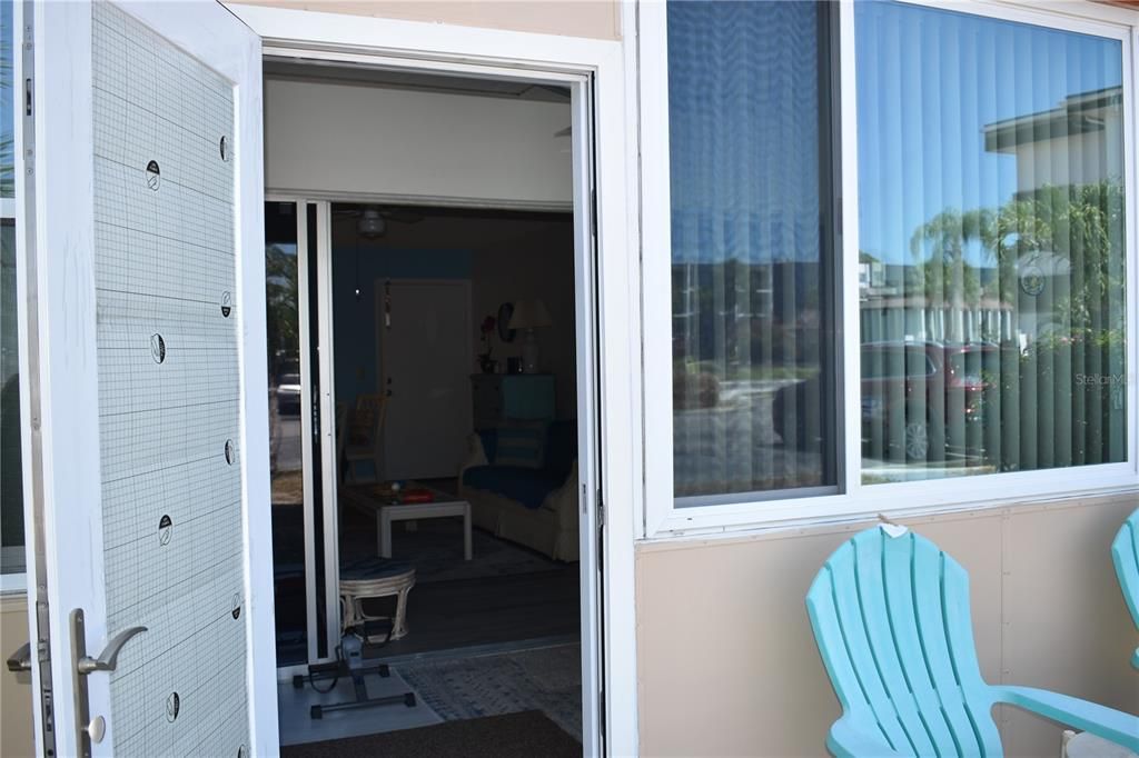 access from lanai door