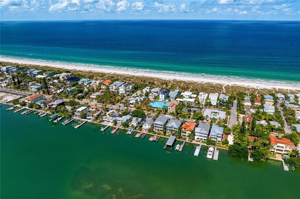 Active With Contract: $2,300,000 (3 beds, 2 baths, 2143 Square Feet)