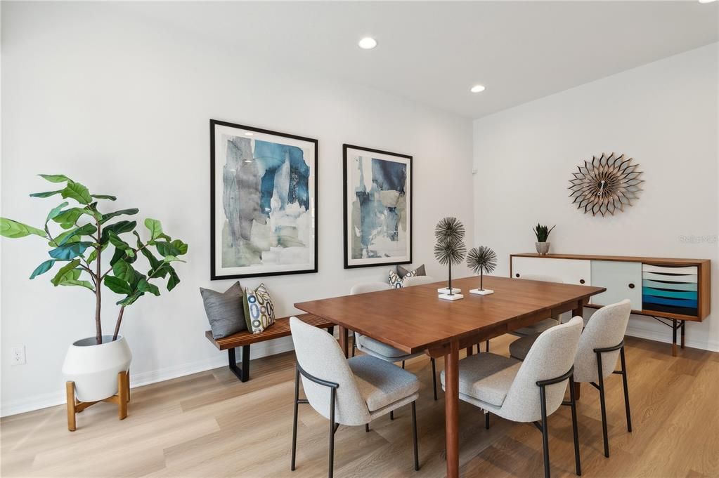 Active With Contract: $475,000 (4 beds, 3 baths, 2105 Square Feet)